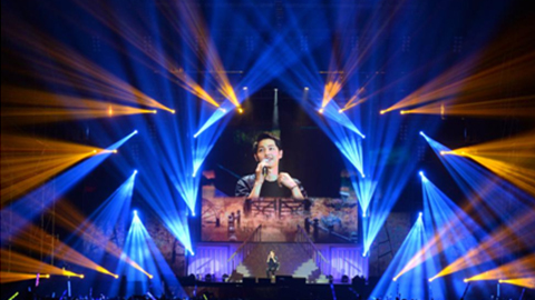 宋仲基“yaxin868首席宠爱师”新身份亮相2016宋仲基亚洲巡回粉丝见面会北京站